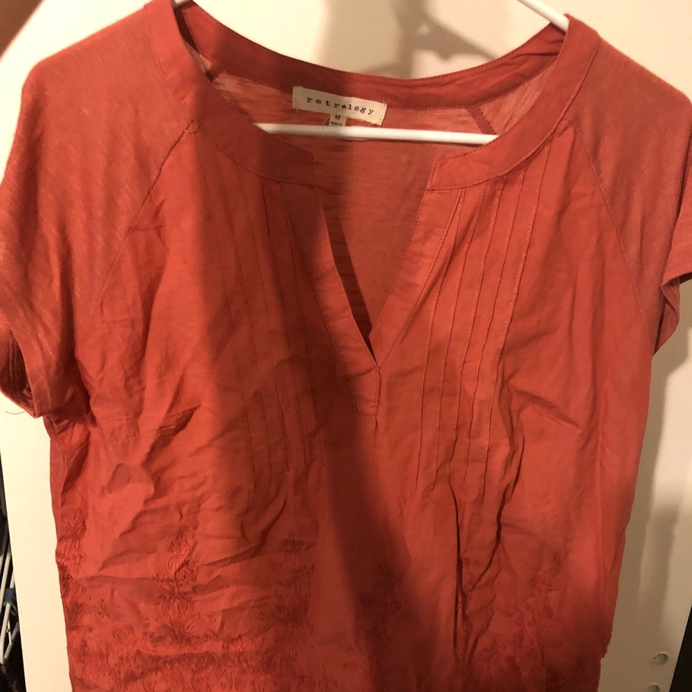 Cute pink top